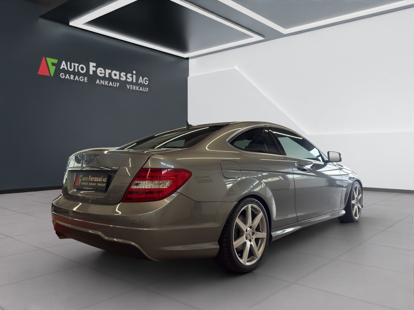 MERCEDES-BENZ C 180 Coupé MyStar 7G-Tronic, Petrol, Second hand / Used, Automatic - 6