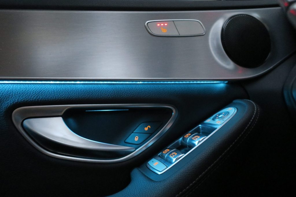 MERCEDES-BENZ C 180 Avantgarde, Essence, Occasion / Utilisé, Automatique - 5