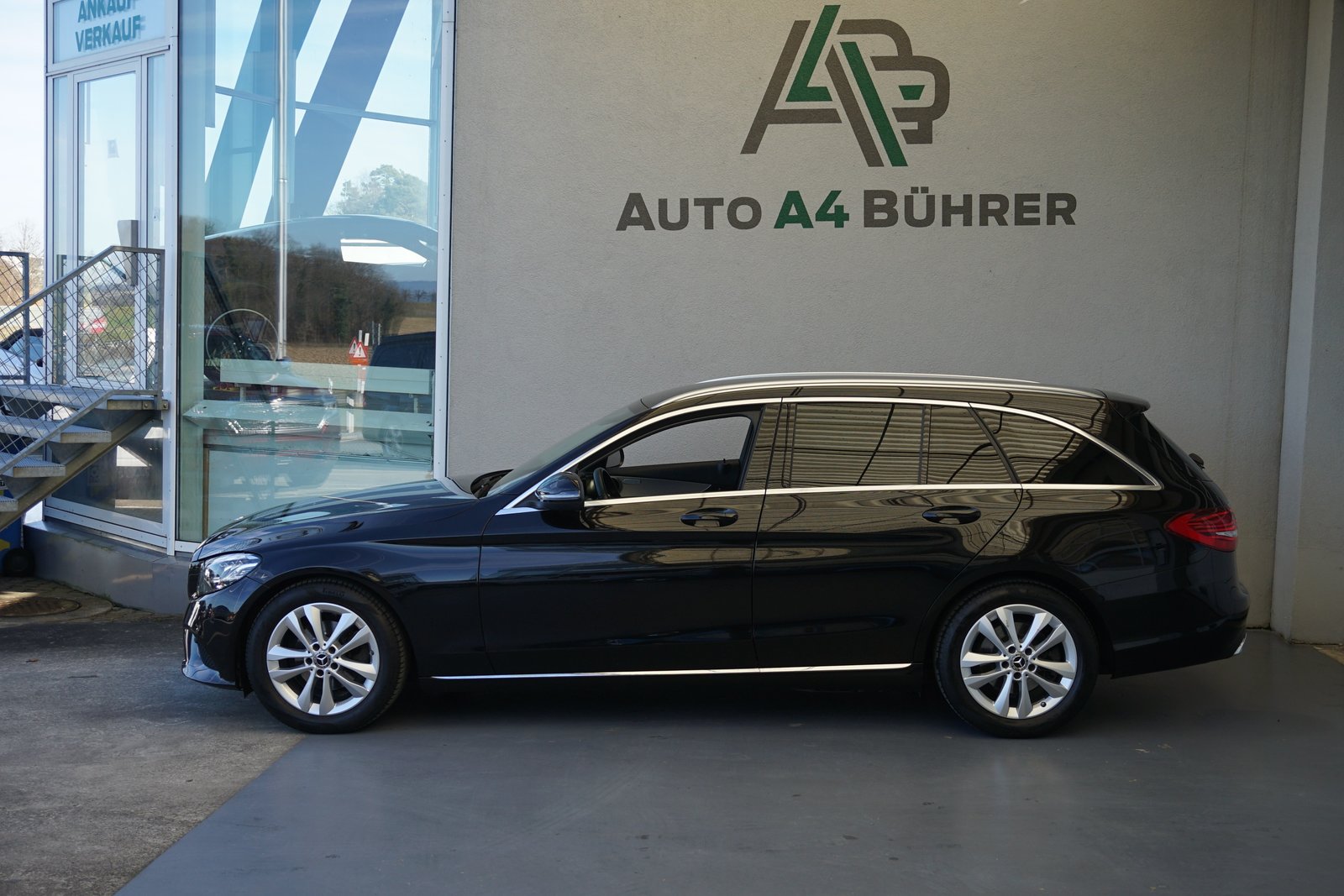 MERCEDES-BENZ C 180 Avantgarde