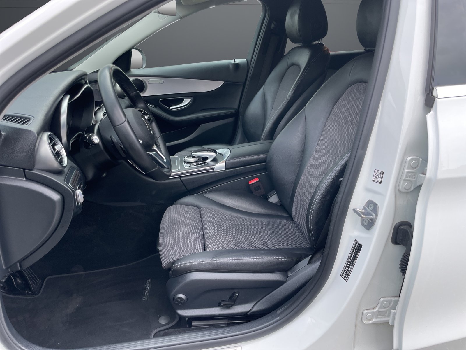 MERCEDES-BENZ C 180 Avantgarde 9G-Tronic, Essence, Occasion / Utilisé, Automatique - 7