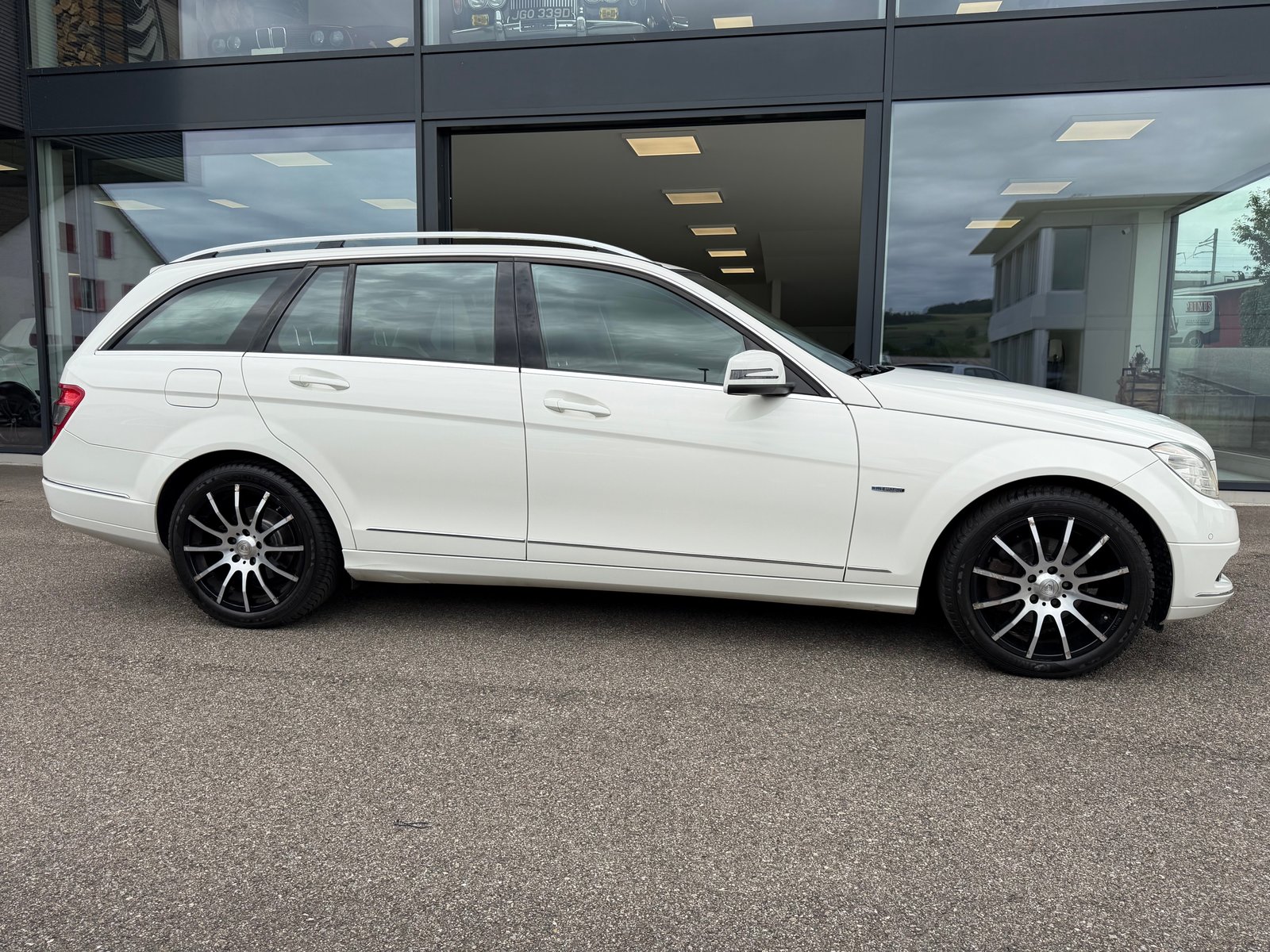MERCEDES-BENZ C 180 Kompressor BlueEff. Avantgarde Aut., Benzin, Occasion / Gebraucht, Automatik - 3