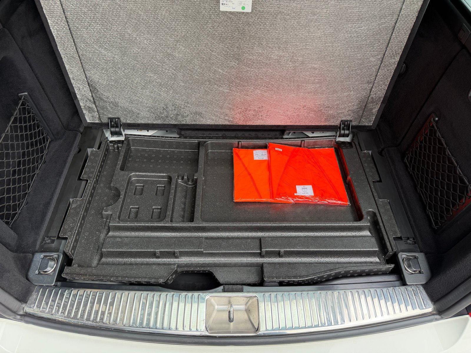 MERCEDES-BENZ C 180 Kompressor BlueEff. Avantgarde Aut., Benzin, Occasion / Gebraucht, Automatik - 7