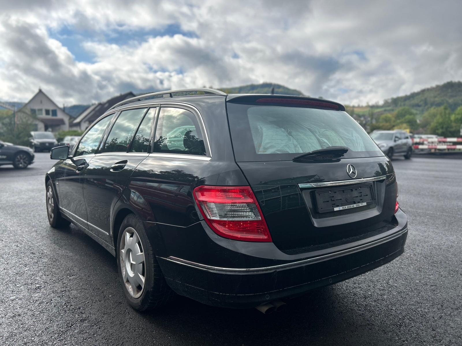 MERCEDES-BENZ C 180 CGI BlueEfficiency Avantgarde Automatic, Benzin, Occasion / Gebraucht, Automatik - 3