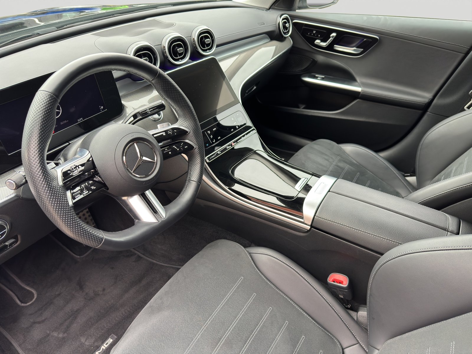 MERCEDES-BENZ C 180 AMG Line, Mild-Hybrid Petrol/Electric, Second hand / Used, Automatic - 7