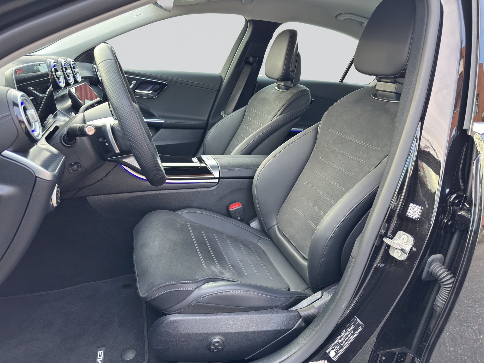 MERCEDES-BENZ C 180 AMG, Mild-Hybrid Benzin/Elektro, Occasion / Gebraucht, Automatik - 6