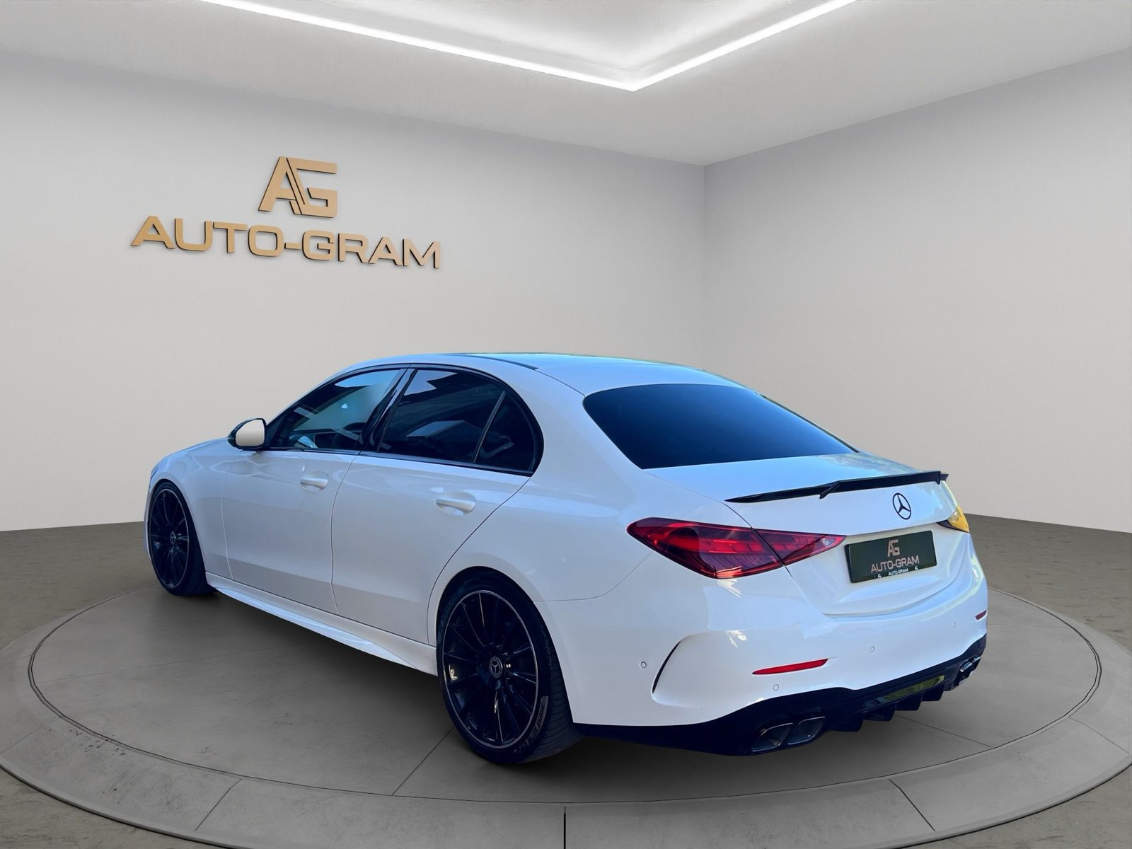 MERCEDES-BENZ C 180 AMG Line, Hybride Léger Essence/Électricité, Occasion / Utilisé, Automatique - 3