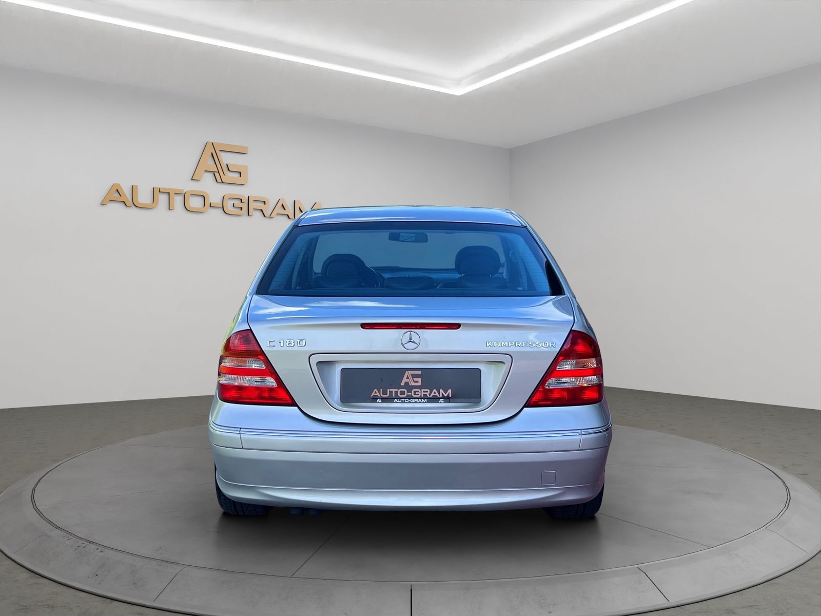 MERCEDES-BENZ C 180 Kompressor Avantgarde, Essence, Occasion / Utilisé, Automatique - 3