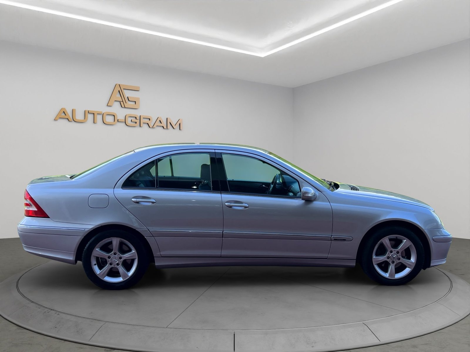 MERCEDES-BENZ C 180 Kompressor Avantgarde, Essence, Occasion / Utilisé, Automatique - 5