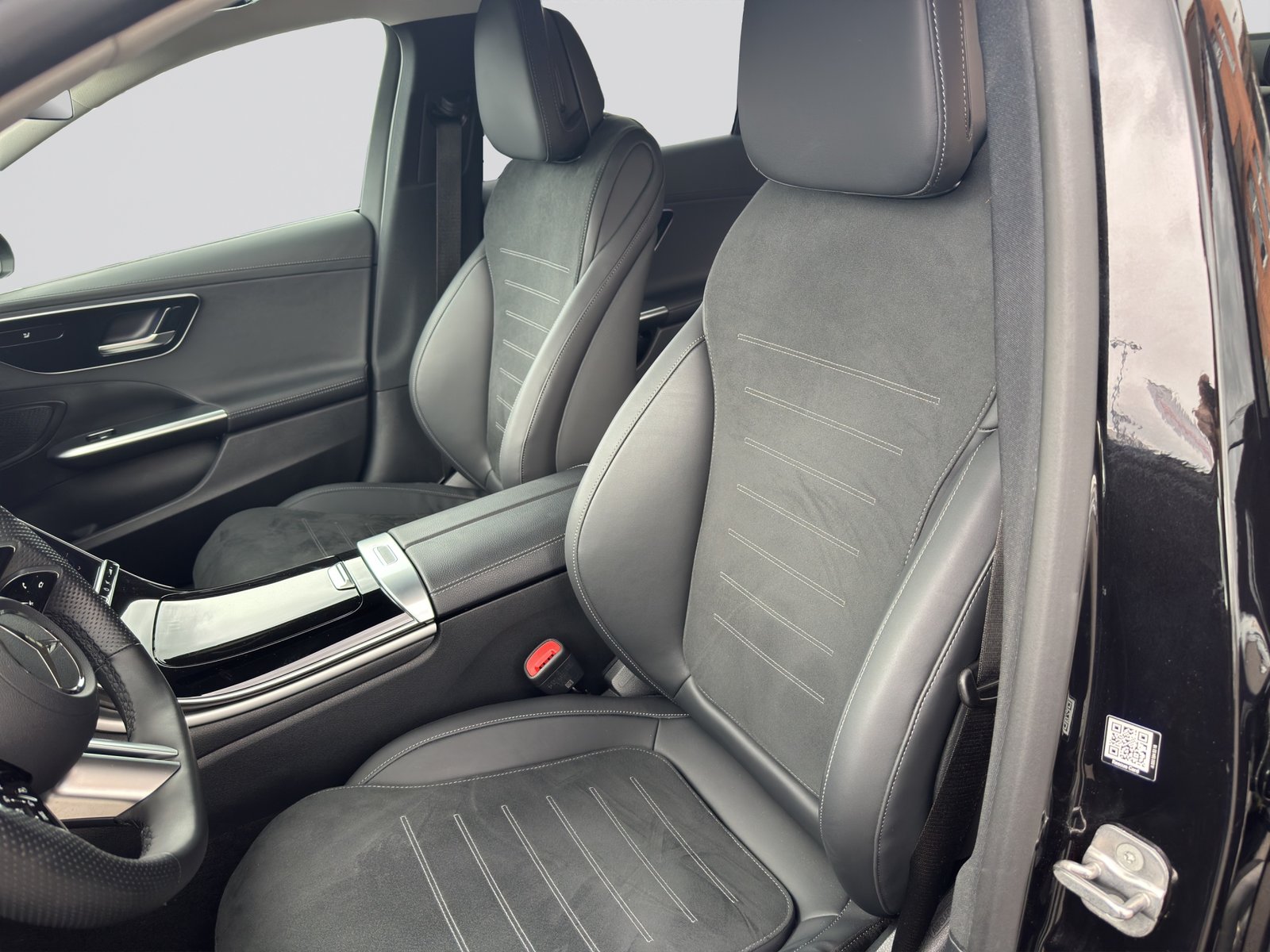 MERCEDES-BENZ C 180 AMG Line Night, Mild-Hybrid Benzin/Elektro, Occasion / Gebraucht, Automatik - 6