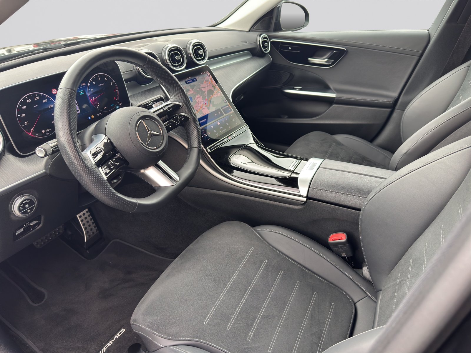 MERCEDES-BENZ C 180 AMG Line Night, Mild-Hybrid Benzin/Elektro, Occasion / Gebraucht, Automatik - 7