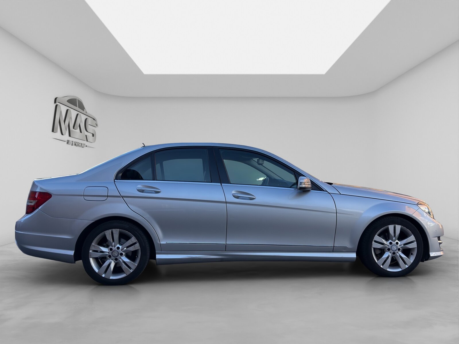 MERCEDES-BENZ C 180 7G-Tronic, Benzin, Occasion / Gebraucht, Automatik - 7