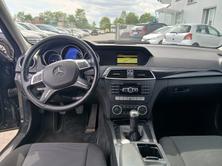 MERCEDES-BENZ C 180 CGI BlueEfficiency Avantgarde, Petrol, Second hand / Used, Manual - 4
