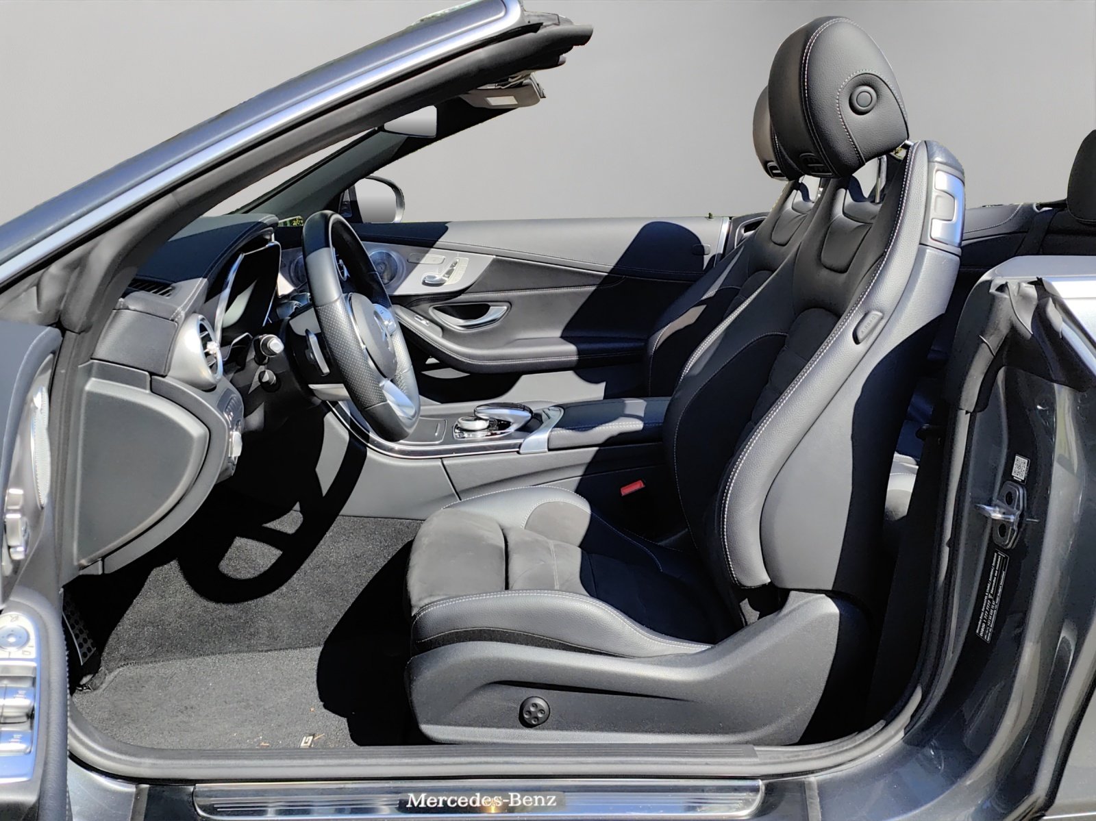 MERCEDES-BENZ C 200 AMG Line Cabriolet 4Matic 9G-Tronic, Mild-Hybrid Petrol/Electric, Second hand / Used, Automatic - 7