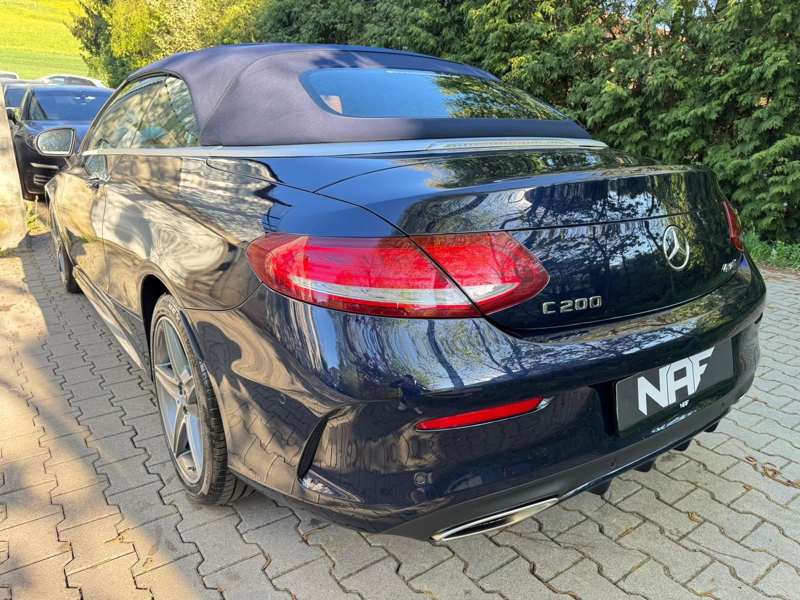 MERCEDES-BENZ C 200 Cabriolet AMG Line 4Matic 9G-Tronic, Benzin, Occasion / Gebraucht, Automatik - 4