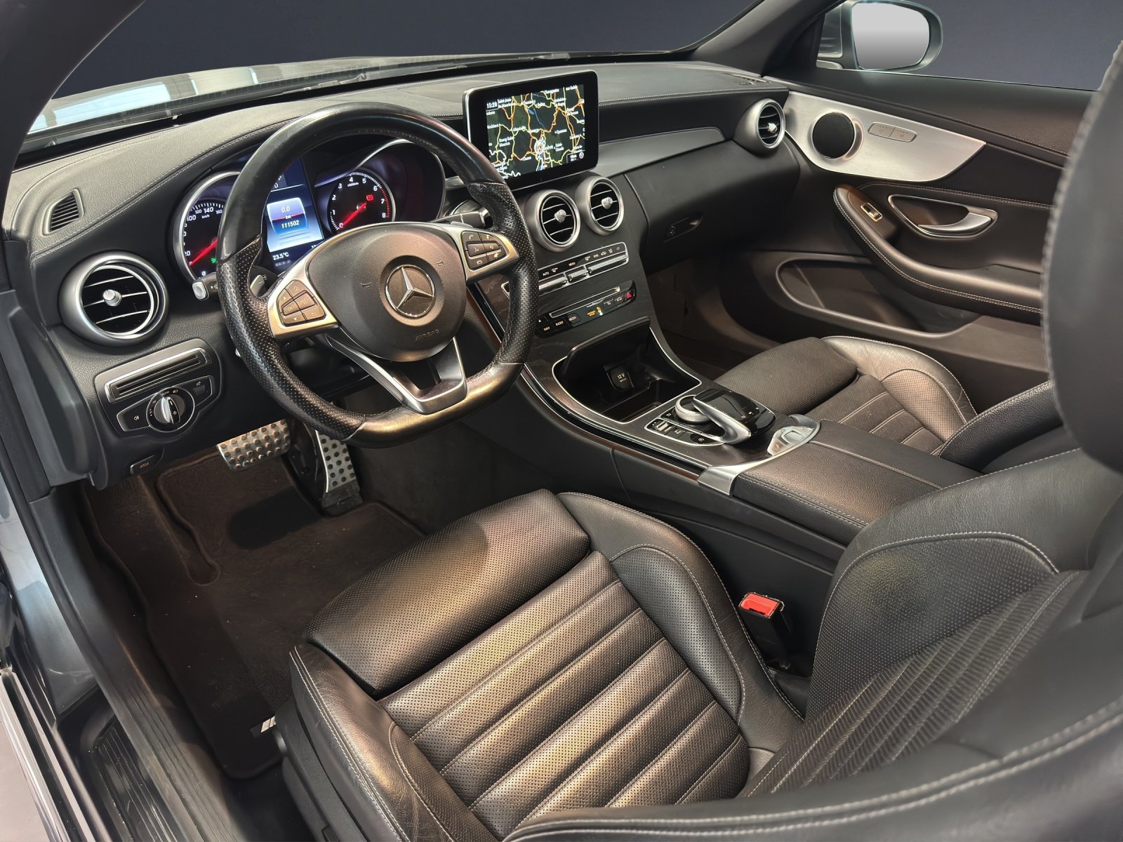 MERCEDES-BENZ C 200 AMG Line 4Matic, Essence, Occasion / Utilisé, Automatique - 6