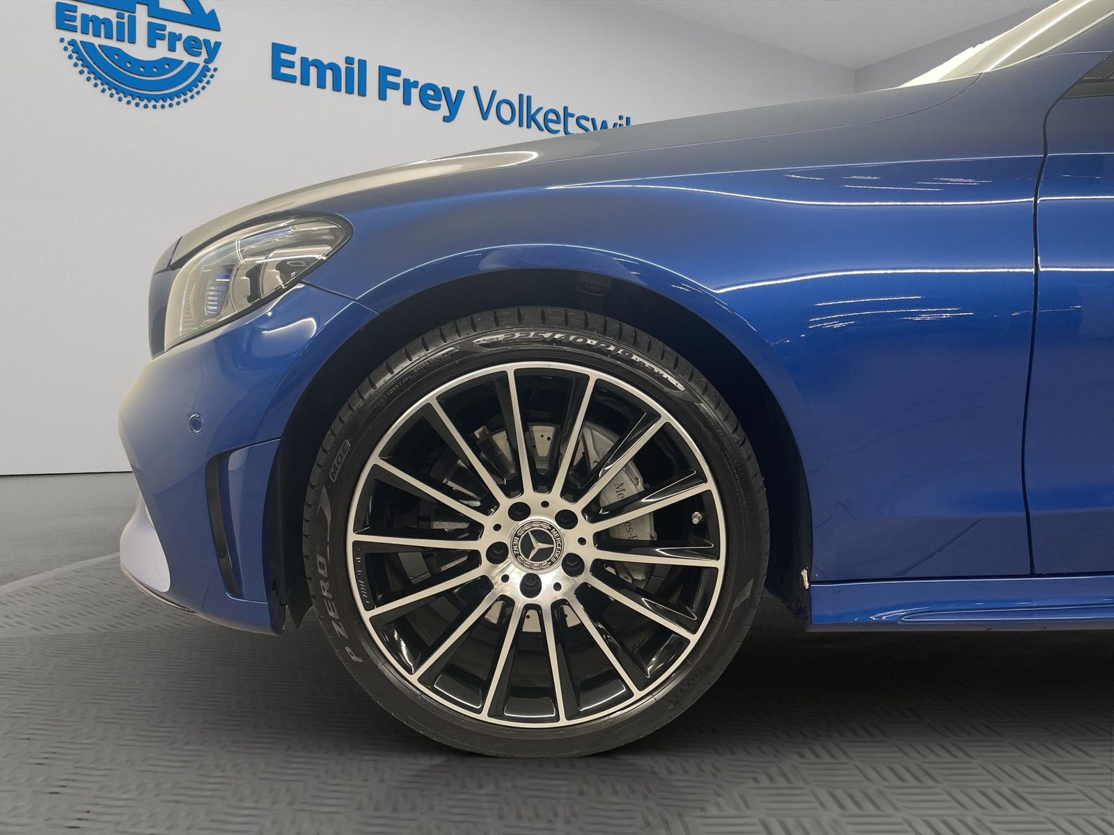 MERCEDES-BENZ C 200 AMG Line 4matic Coupé, Hybride Léger Essence/Électricité, Occasion / Utilisé, Automatique - 4