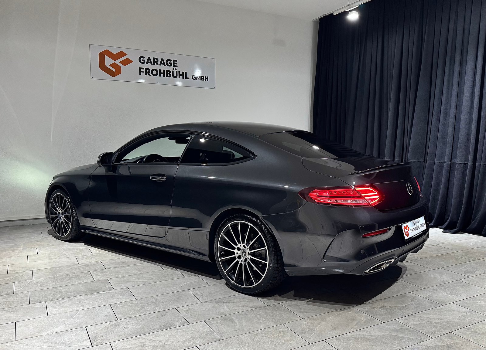 MERCEDES-BENZ C 200 Coupé AMG Line 9G-Tronic Facelift, Benzin, Occasion / Gebraucht, Automatik - 7