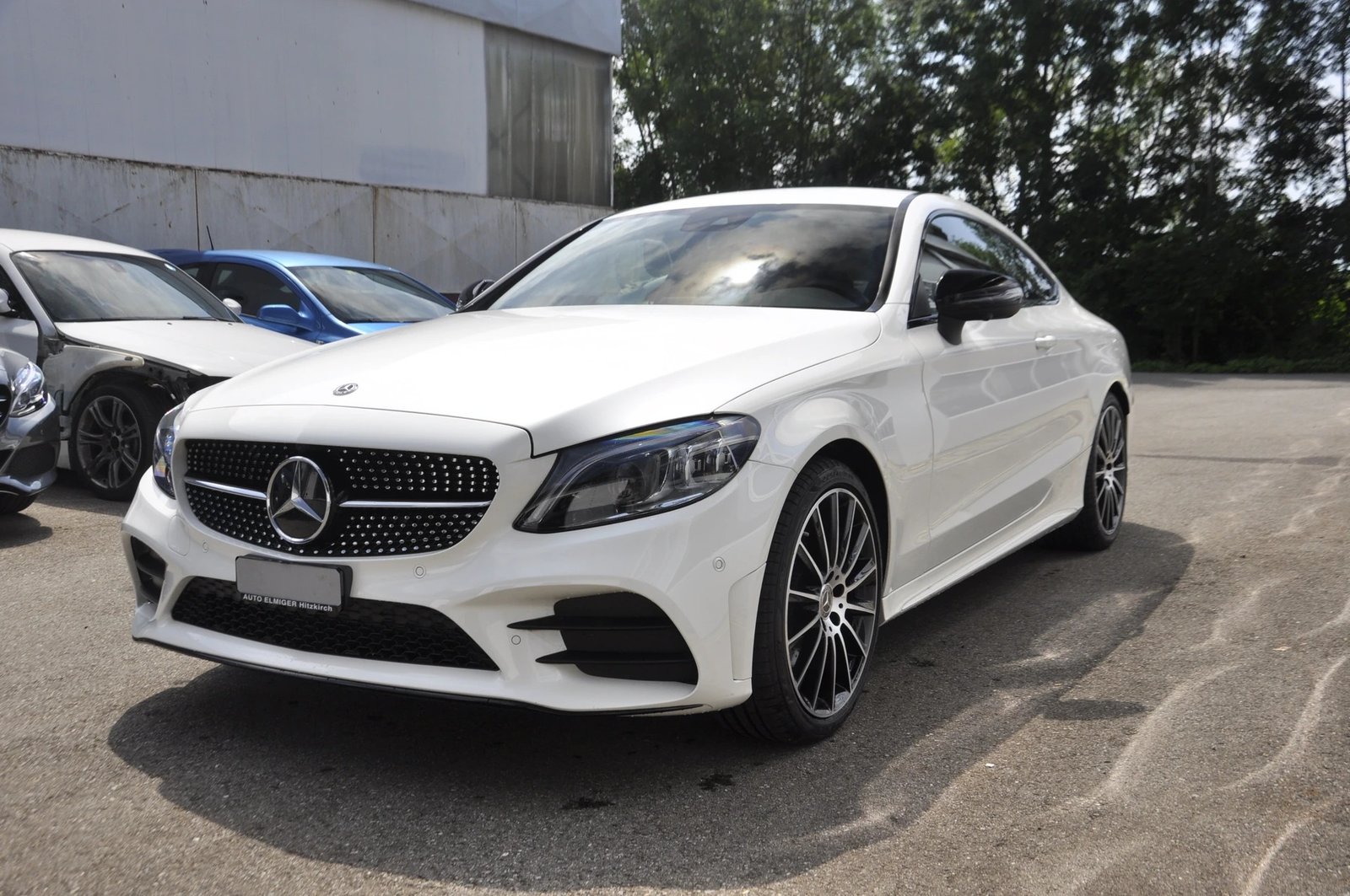MERCEDES-BENZ C 200 Coupé AMG Line 9G-Tronic