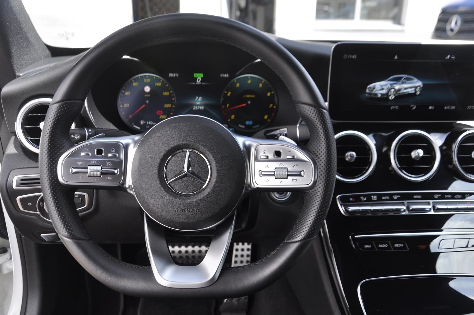 MERCEDES-BENZ C 200 Coupé AMG Line 9G-Tronic, Mild-Hybrid Benzin/Elektro, Occasion / Gebraucht, Automatik - 5