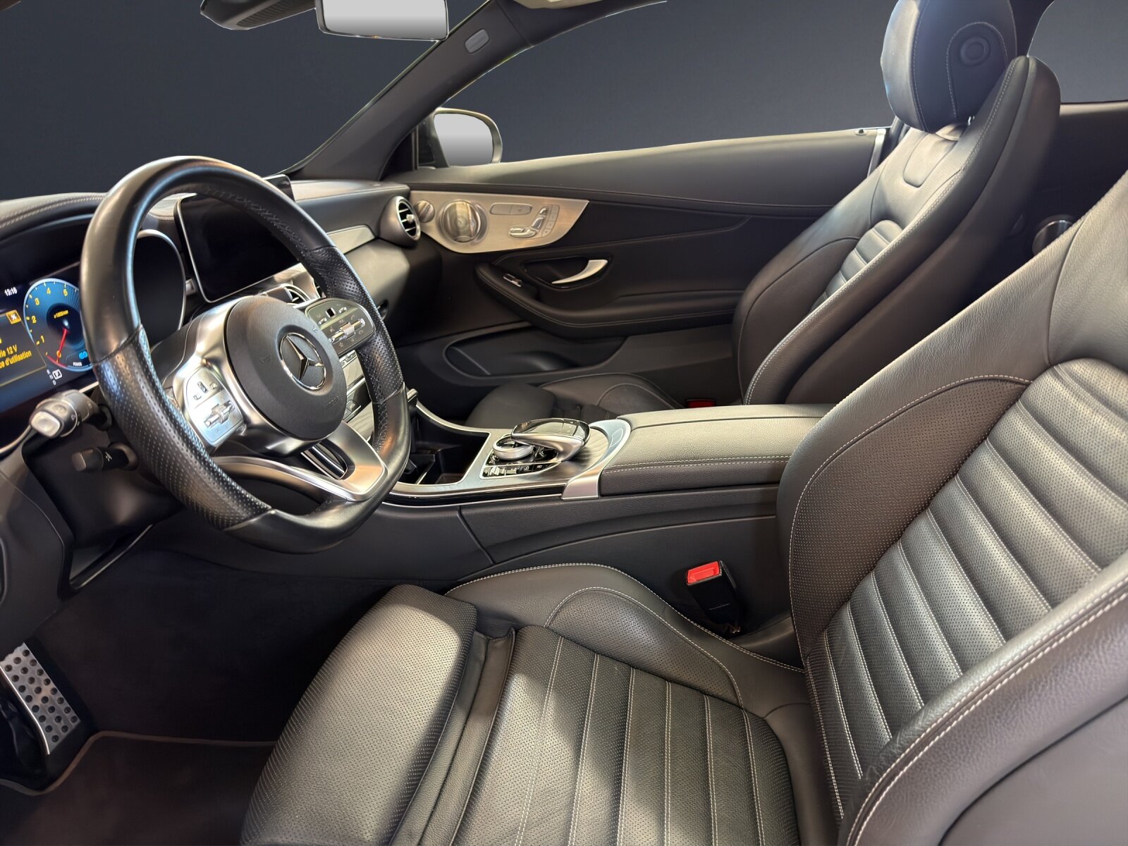 MERCEDES-BENZ C 200 AMG Line 4Matic, Mild-Hybrid Benzin/Elektro, Occasion / Gebraucht, Automatik - 7