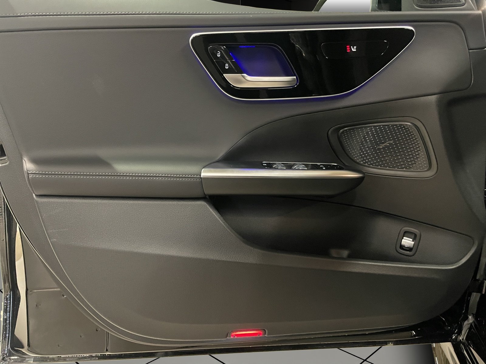 MERCEDES-BENZ C 200 T 4 Matic, Hybride Léger Essence/Électricité, Voiture nouvelle, Automatique - 7