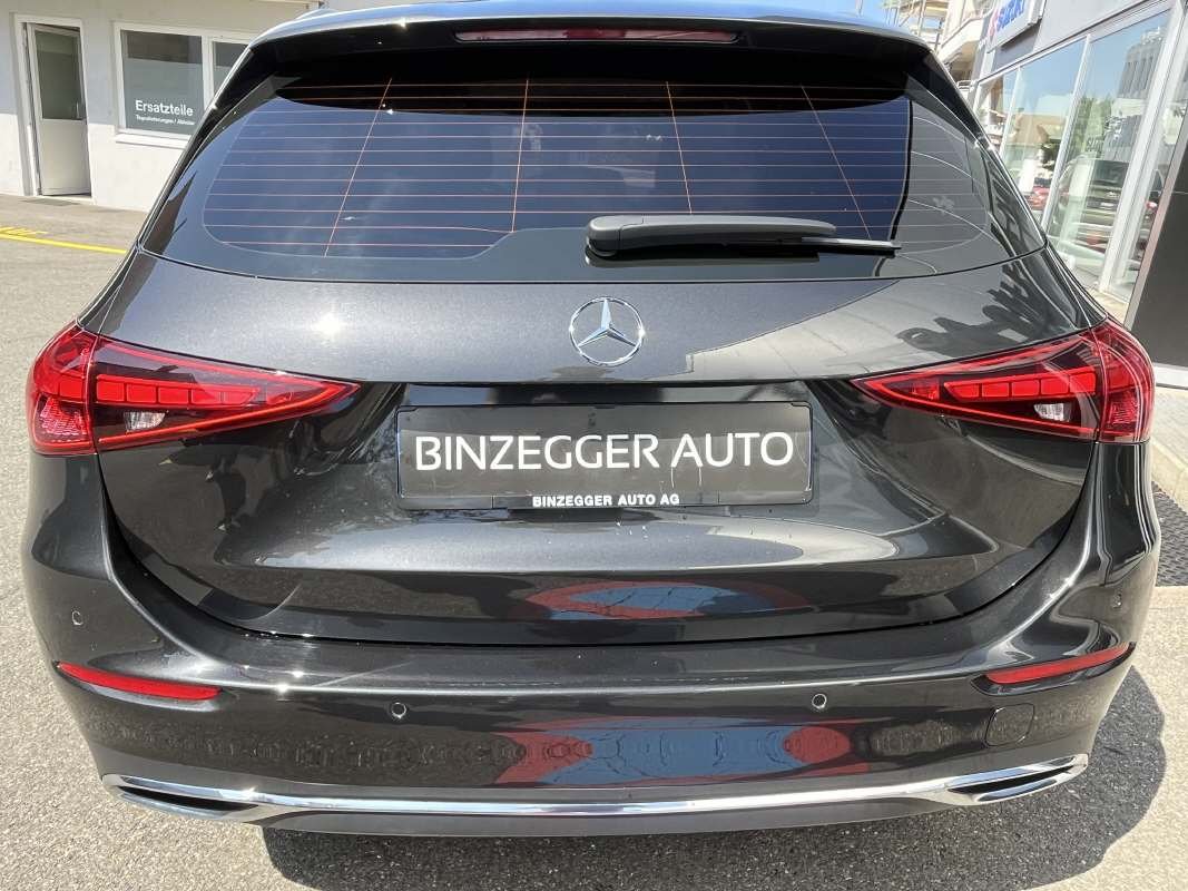 MERCEDES-BENZ C 200 Avantgarde 4matic Kombi, Mild-Hybrid Petrol/Electric, Second hand / Used, Automatic - 4
