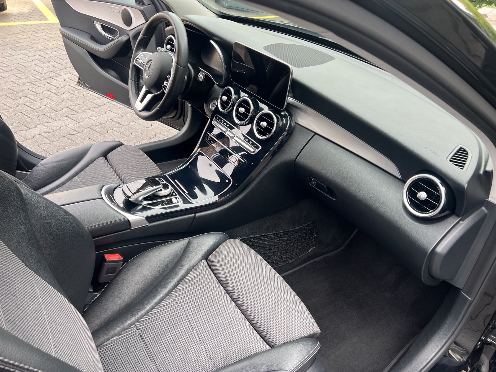 MERCEDES-BENZ C 200 Swiss Star Avantgarde 4M 9G-Tronic, Mild-Hybrid Benzin/Elektro, Occasion / Gebraucht, Automatik - 7