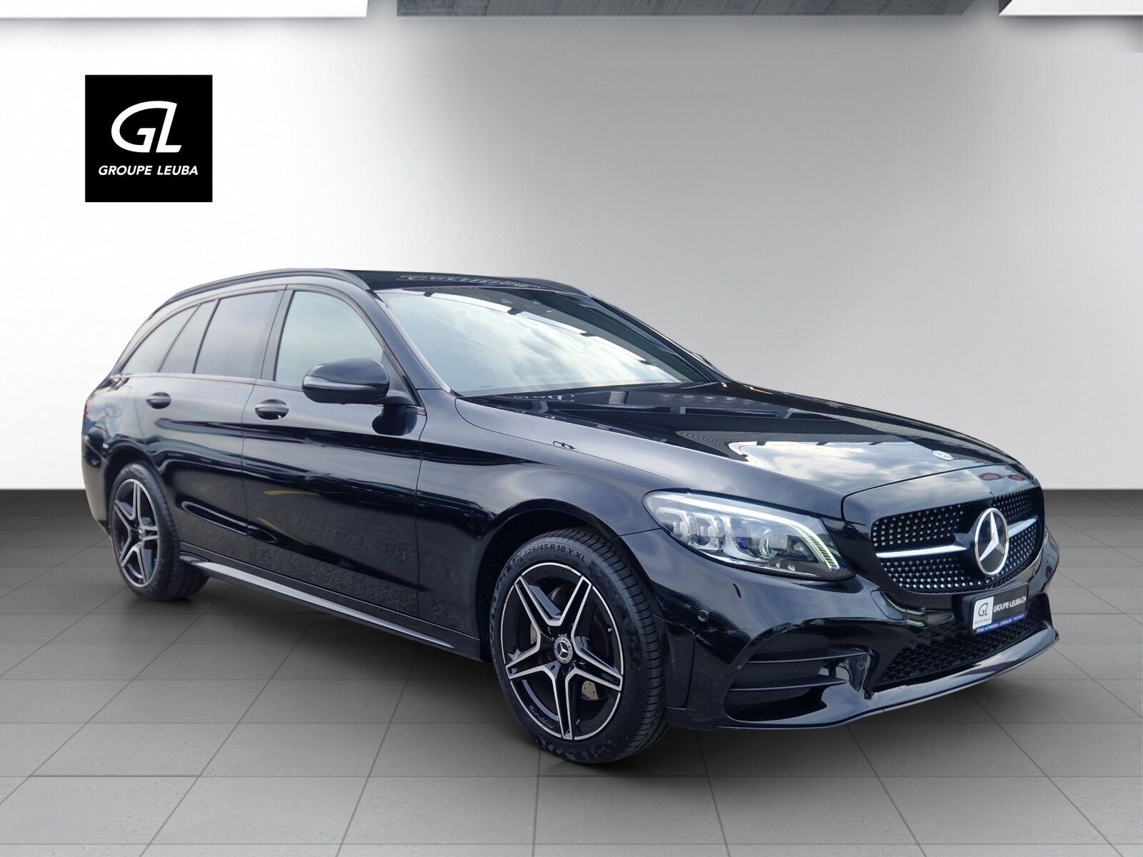 MERCEDES-BENZ C 200 Swiss Star AMG L.4M