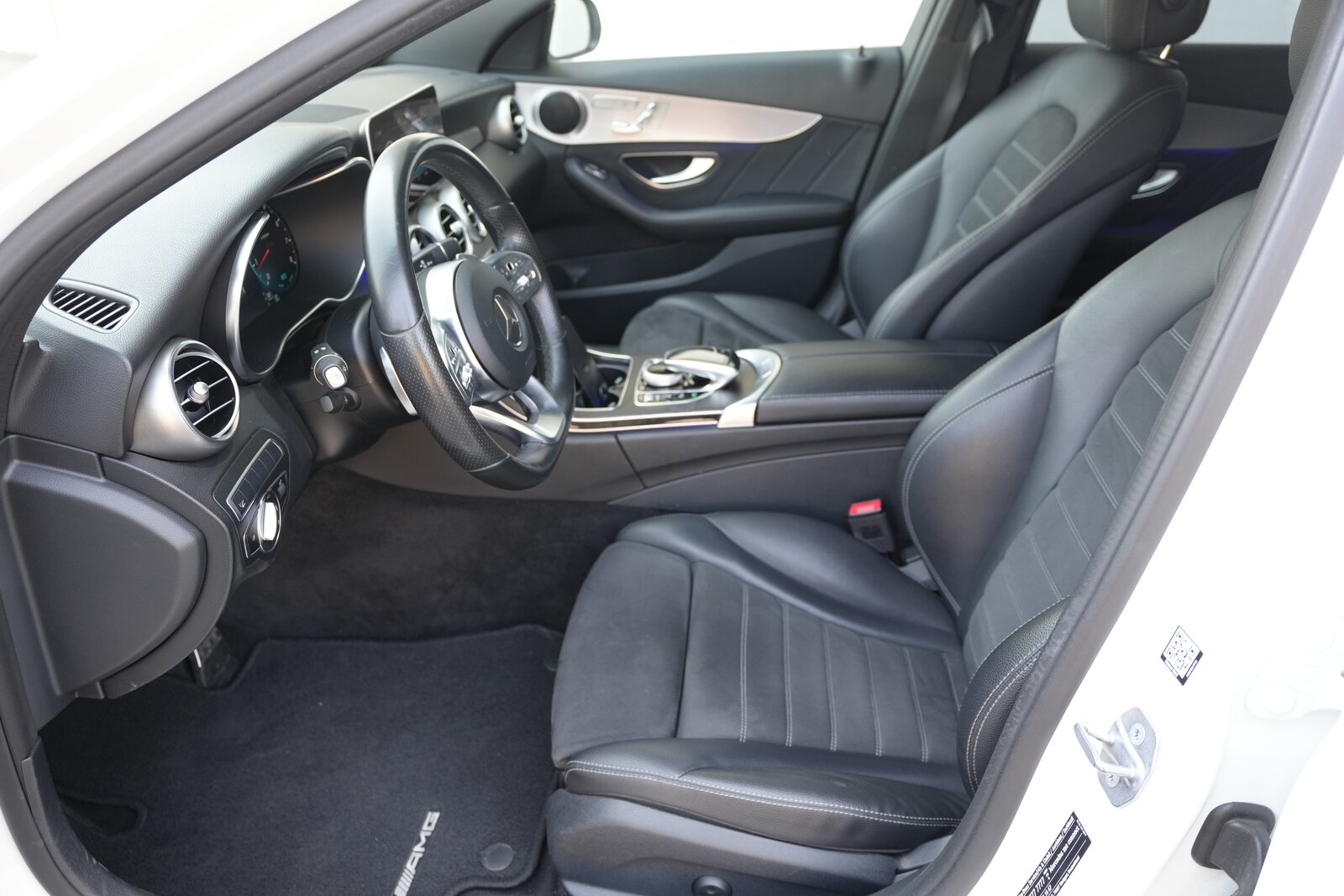 MERCEDES-BENZ C 200 AMG Line 4Matic 9G-Tronic, Hybride Léger Essence/Électricité, Occasion / Utilisé, Automatique - 6