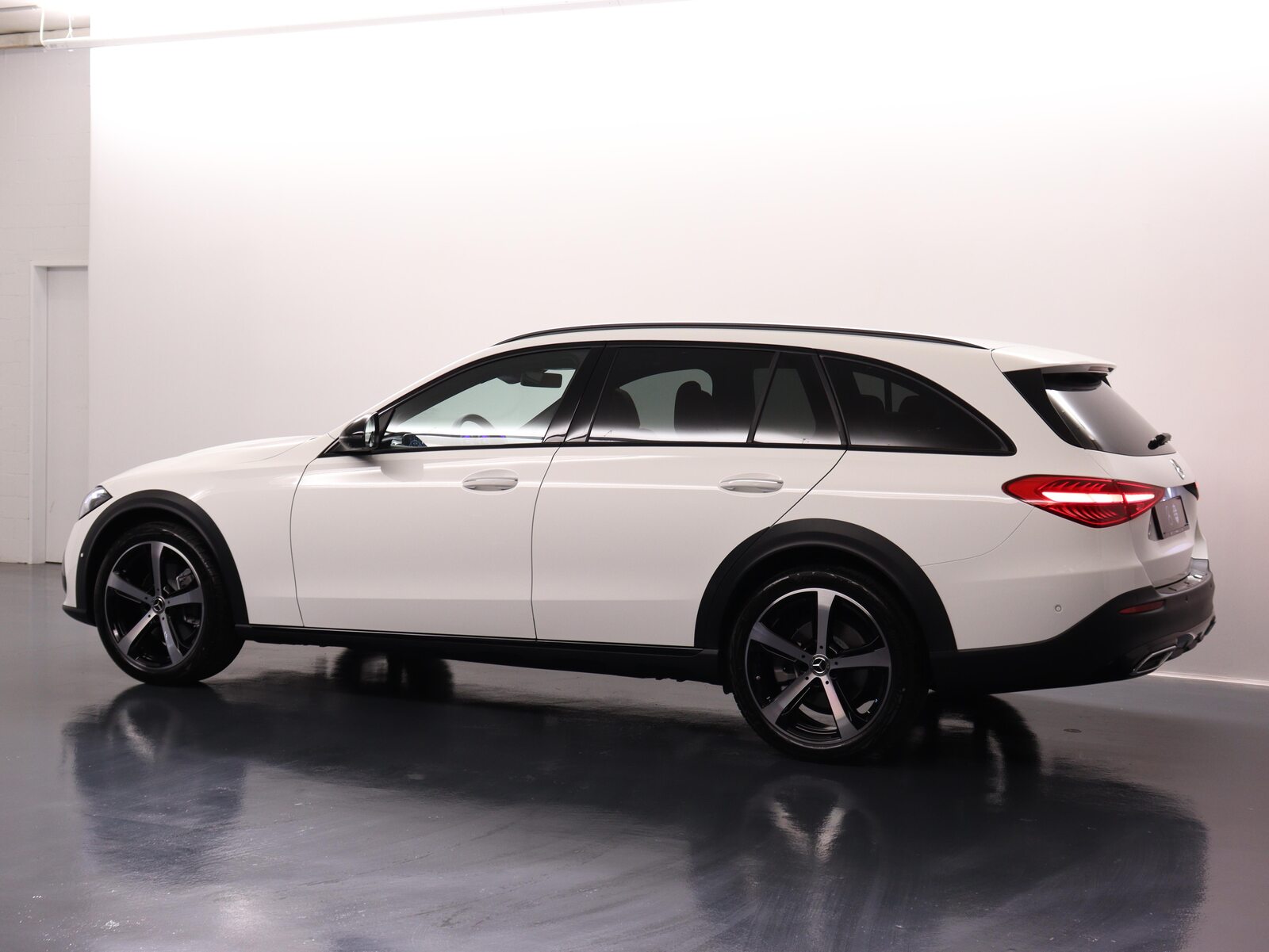 MERCEDES-BENZ C 200 All-Terrain Avantgarde 4matic Kombi, Hybride Léger Essence/Électricité, Occasion / Utilisé, Automatique - 5