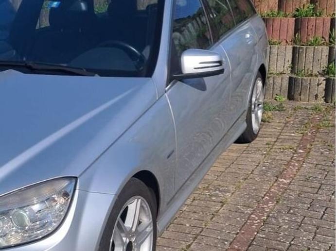 MERCEDES-BENZ C-Klasse S204 Kombi C 200 CGI BlueEF, Benzin, Occasion / Gebraucht, Automatik