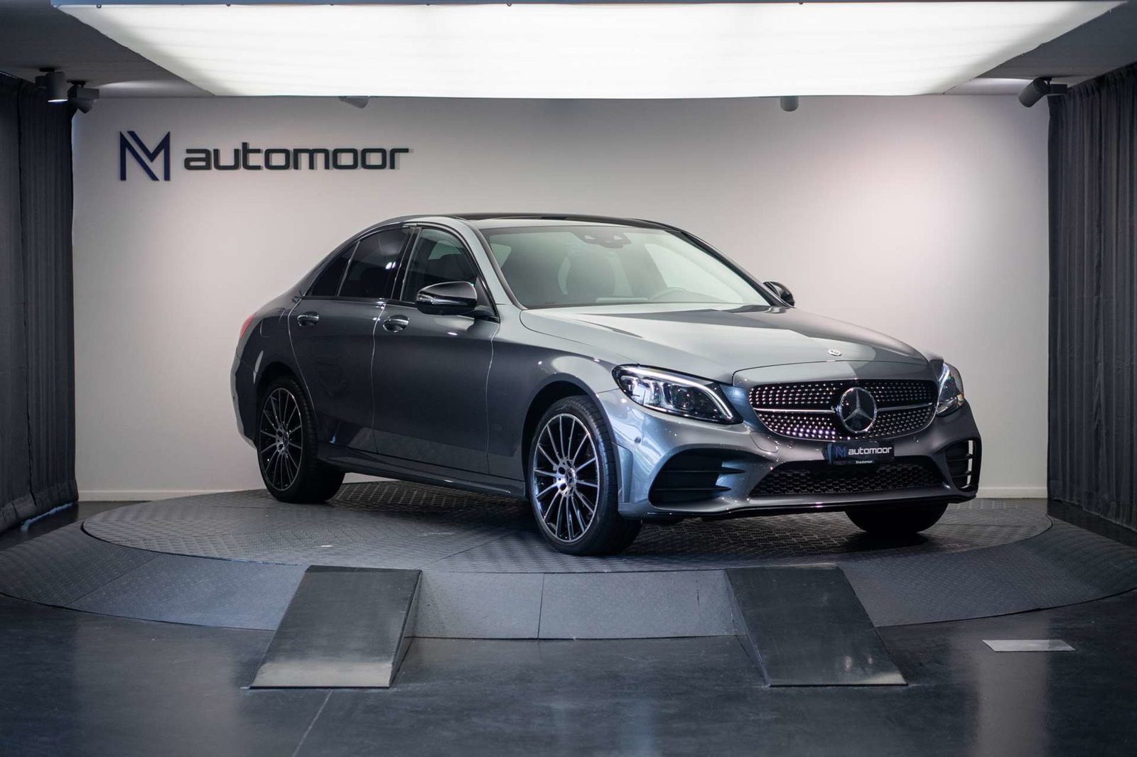 MERCEDES-BENZ C 200 Swiss Star AMG Line 4Matic 9G-Tronic *Burmester* *Pano, Mild-Hybrid Benzin/Elektro, Occasion / Gebraucht, Automat - 3