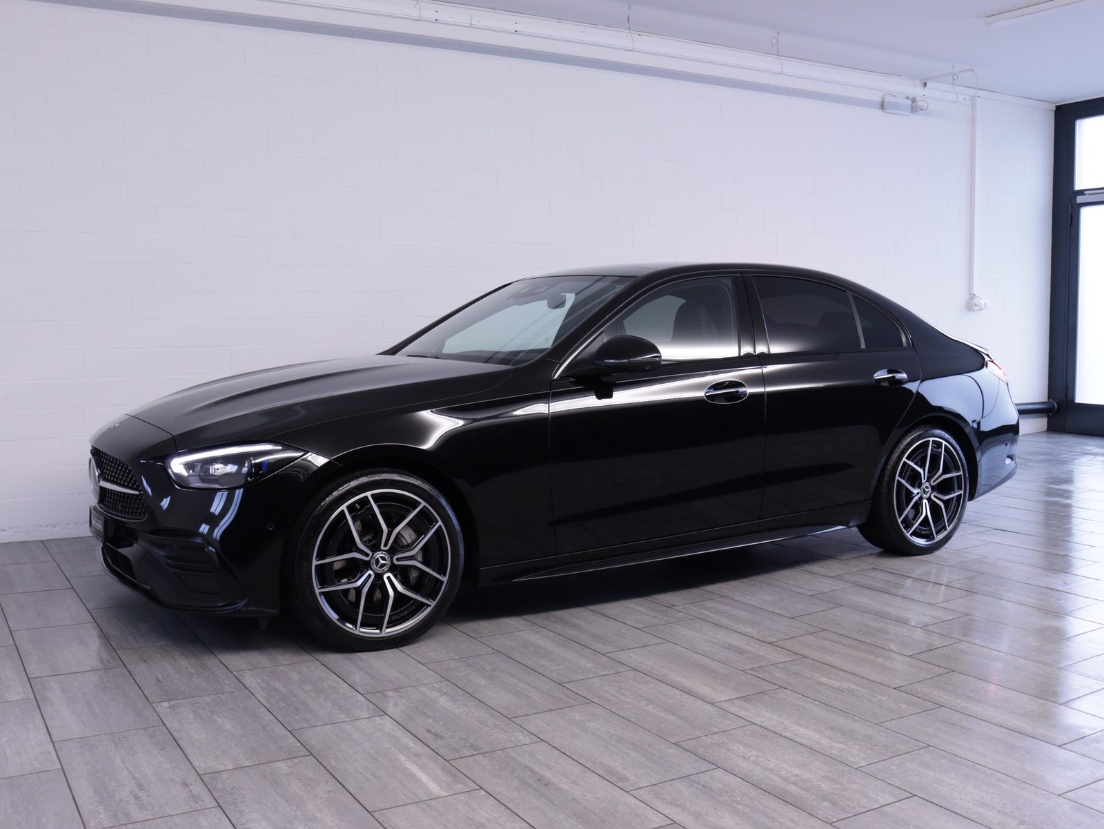 MERCEDES-BENZ C 200 AMG Line 4matic, Mild-Hybrid Benzin/Elektro, Occasion / Gebraucht, Automatik - 2