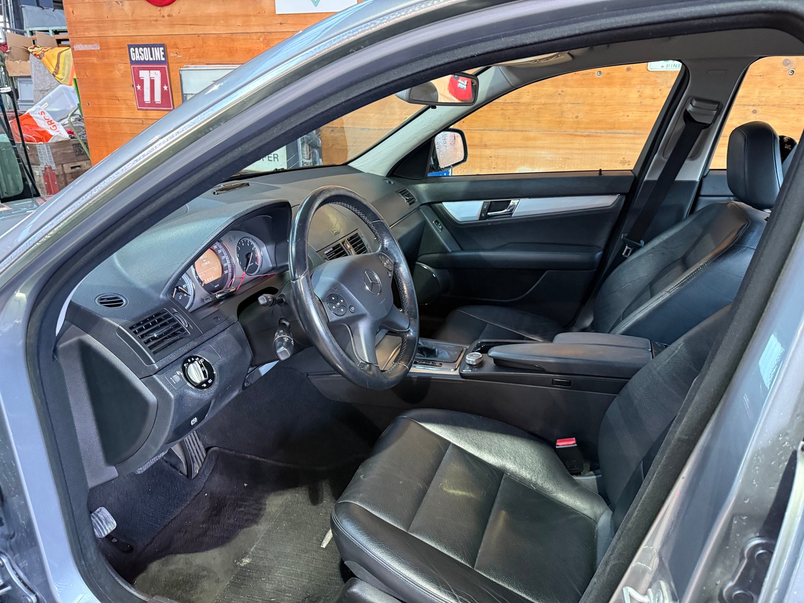 MERCEDES-BENZ C 200 Kompressor Avantgarde Automatic, Benzin, Occasion / Gebraucht, Automatik - 5