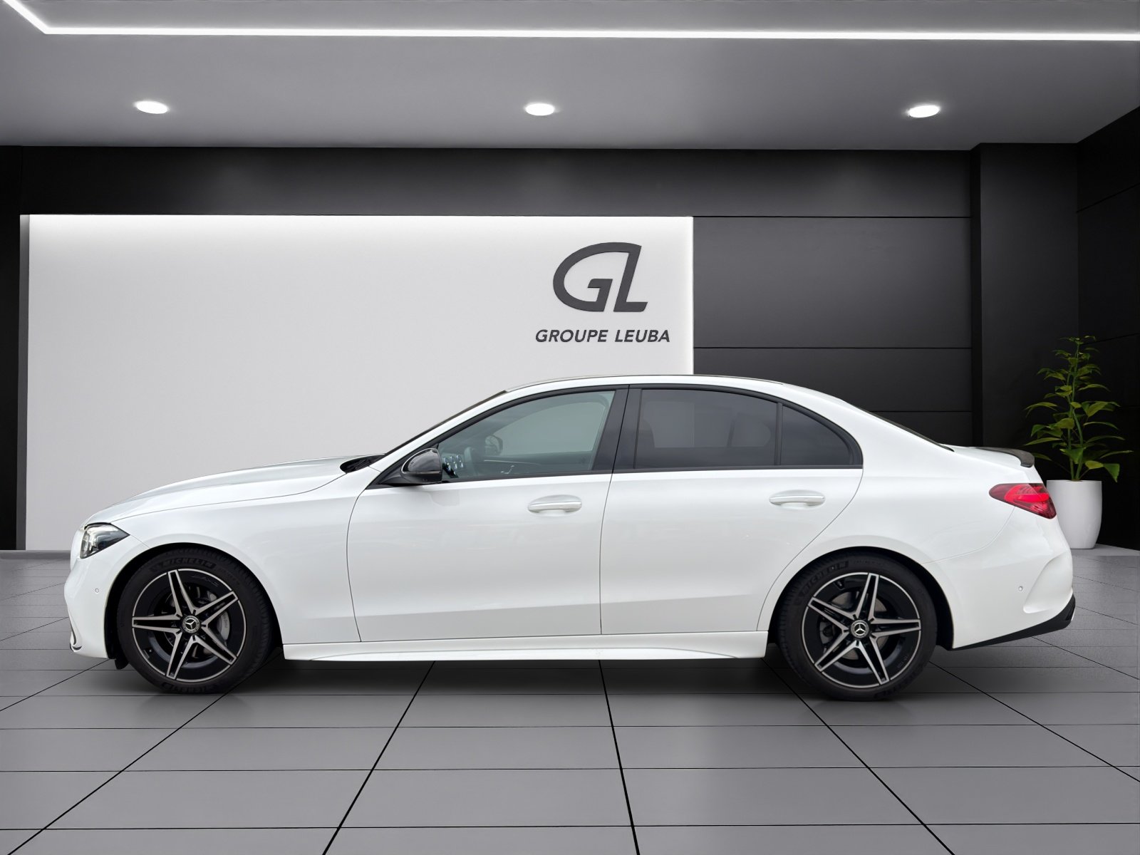 MERCEDES-BENZ C 200 4M AMG Line, Hybride Léger Essence/Électricité, Occasion / Utilisé, Automatique - 3