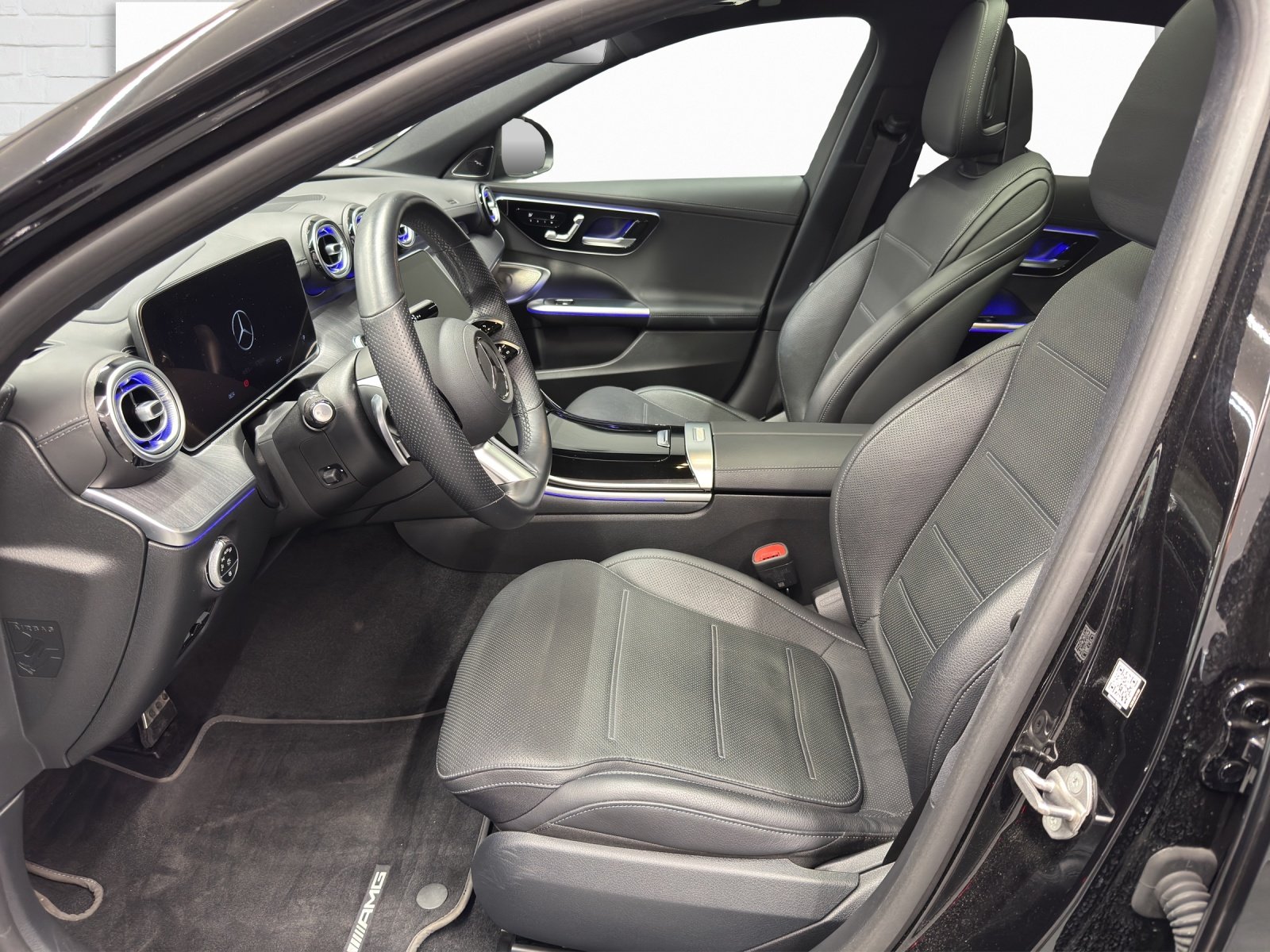 MERCEDES-BENZ C 200 AMG Line 4matic, Mild-Hybrid Benzin/Elektro, Occasion / Gebraucht, Automatik - 7