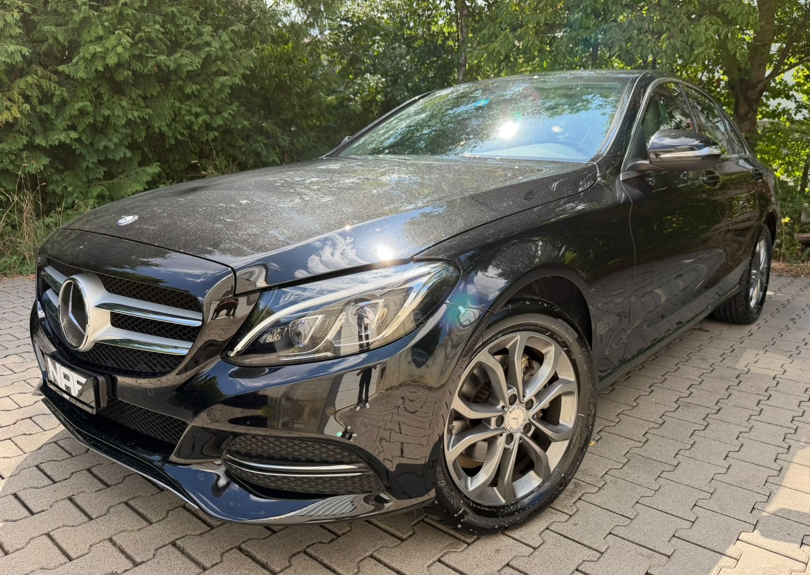 MERCEDES-BENZ C 200 Swiss Star Edition Avantgarde 7G-Tronic