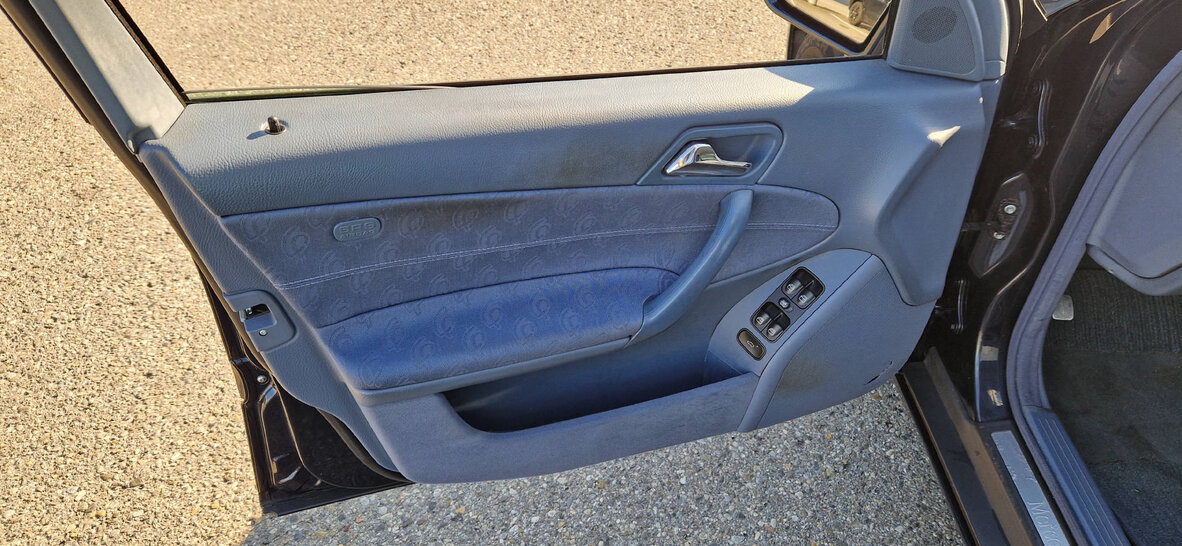 MERCEDES-BENZ C 200 W203 Kompressor Elégance, Benzin, Occasion / Gebraucht, Automatik - 3