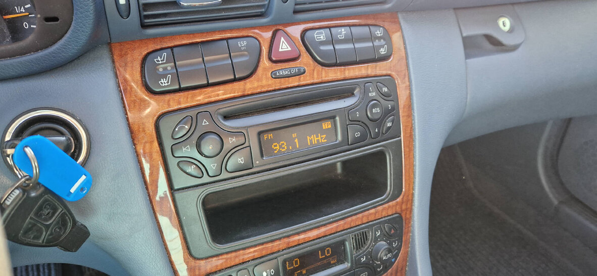 MERCEDES-BENZ C 200 W203 Kompressor Elégance, Benzin, Occasion / Gebraucht, Automatik - 6