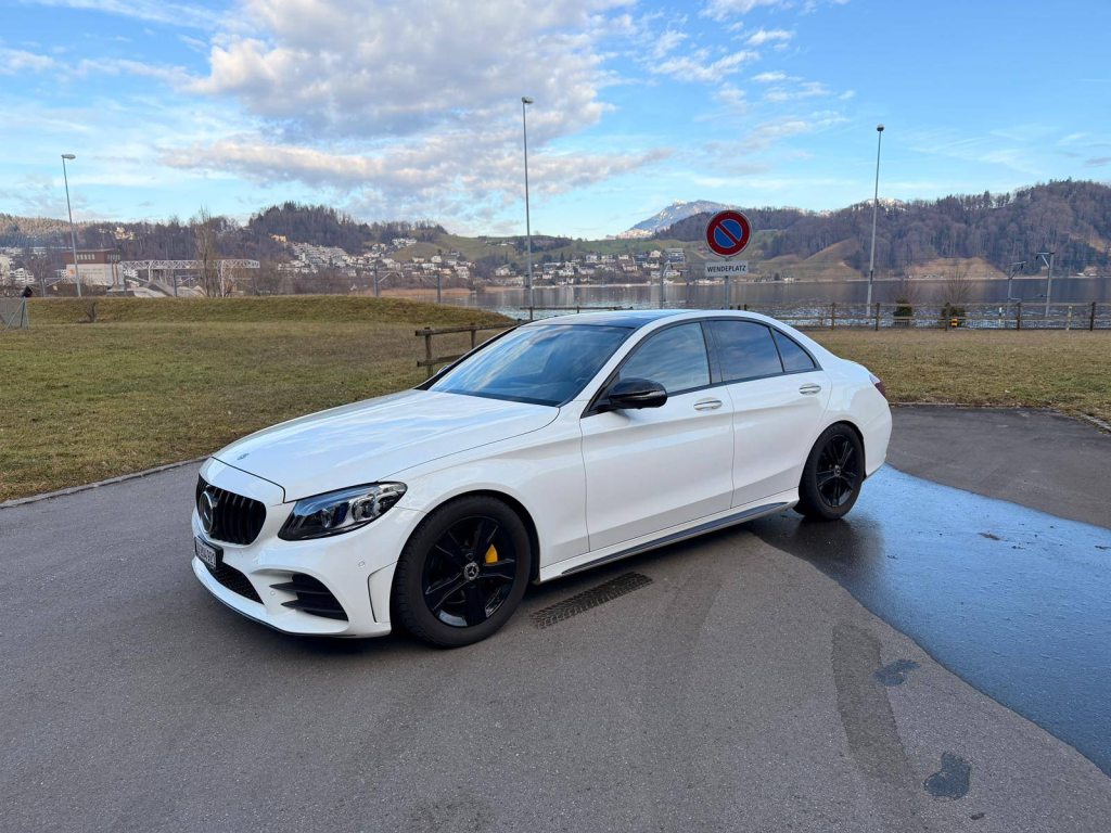 MERCEDES-BENZ C 200 Swiss Star AMG Line 4m