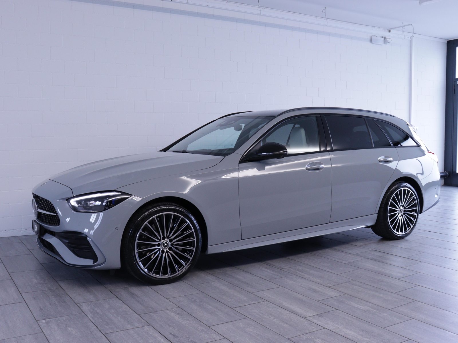 MERCEDES-BENZ C 220 d Swiss Star AMG Line 4matic Kombi, Mild-Hybrid Diesel/Electric, New car, Automatic - 2