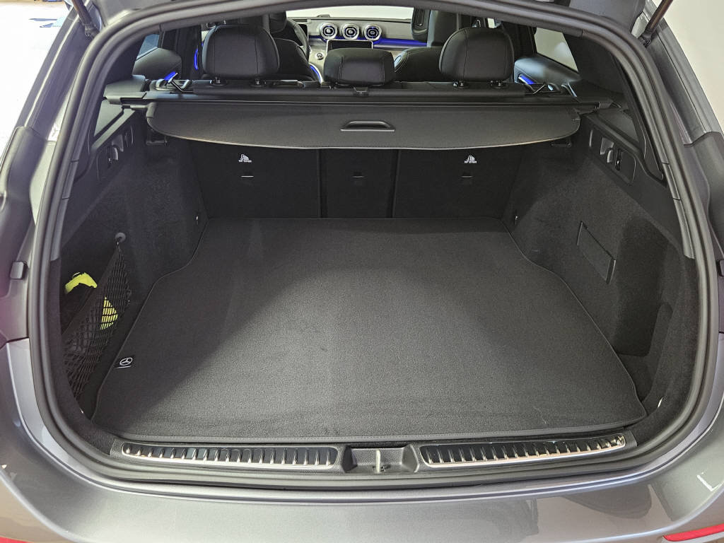 MERCEDES-BENZ C 220 d 4Matic Kombi AMG Line Swiss Star, Mild-Hybrid Diesel/Electric, New car, Automatic - 4