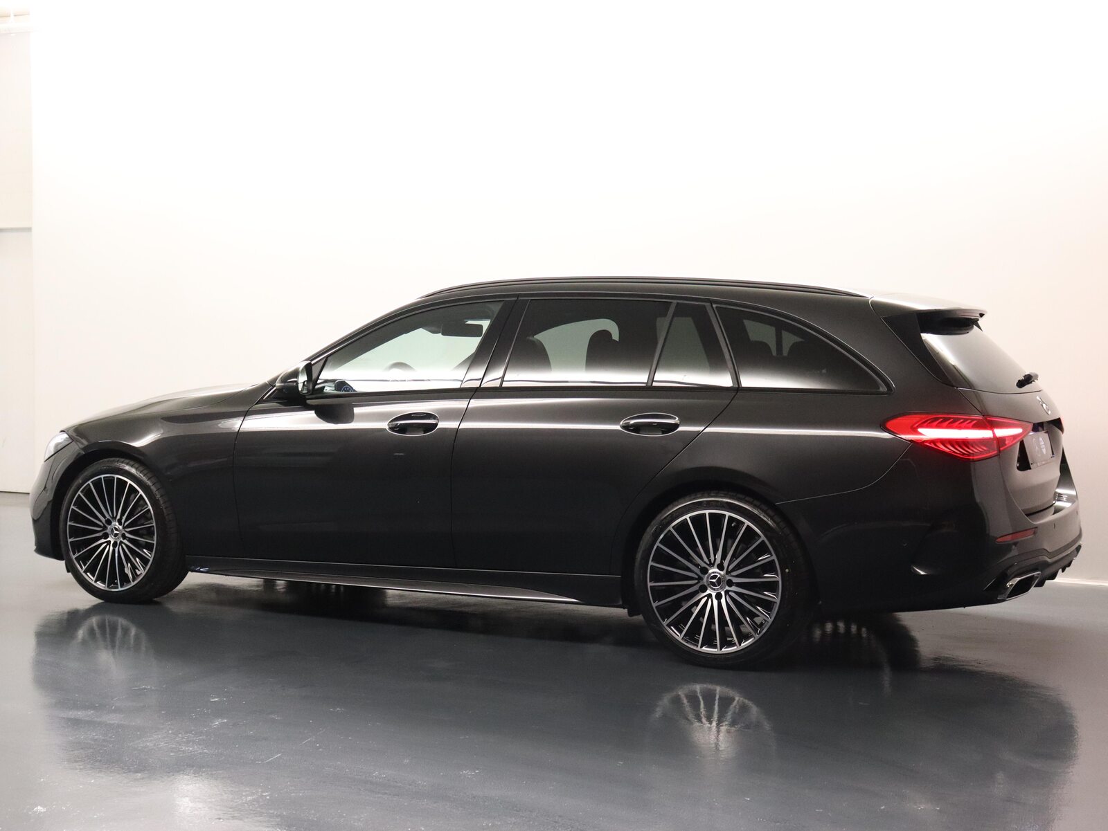 MERCEDES-BENZ C 220 d Swiss Star AMG Line 4matic Kombi, Mild-Hybrid Diesel/Elektro, Neuwagen, Automatik - 4