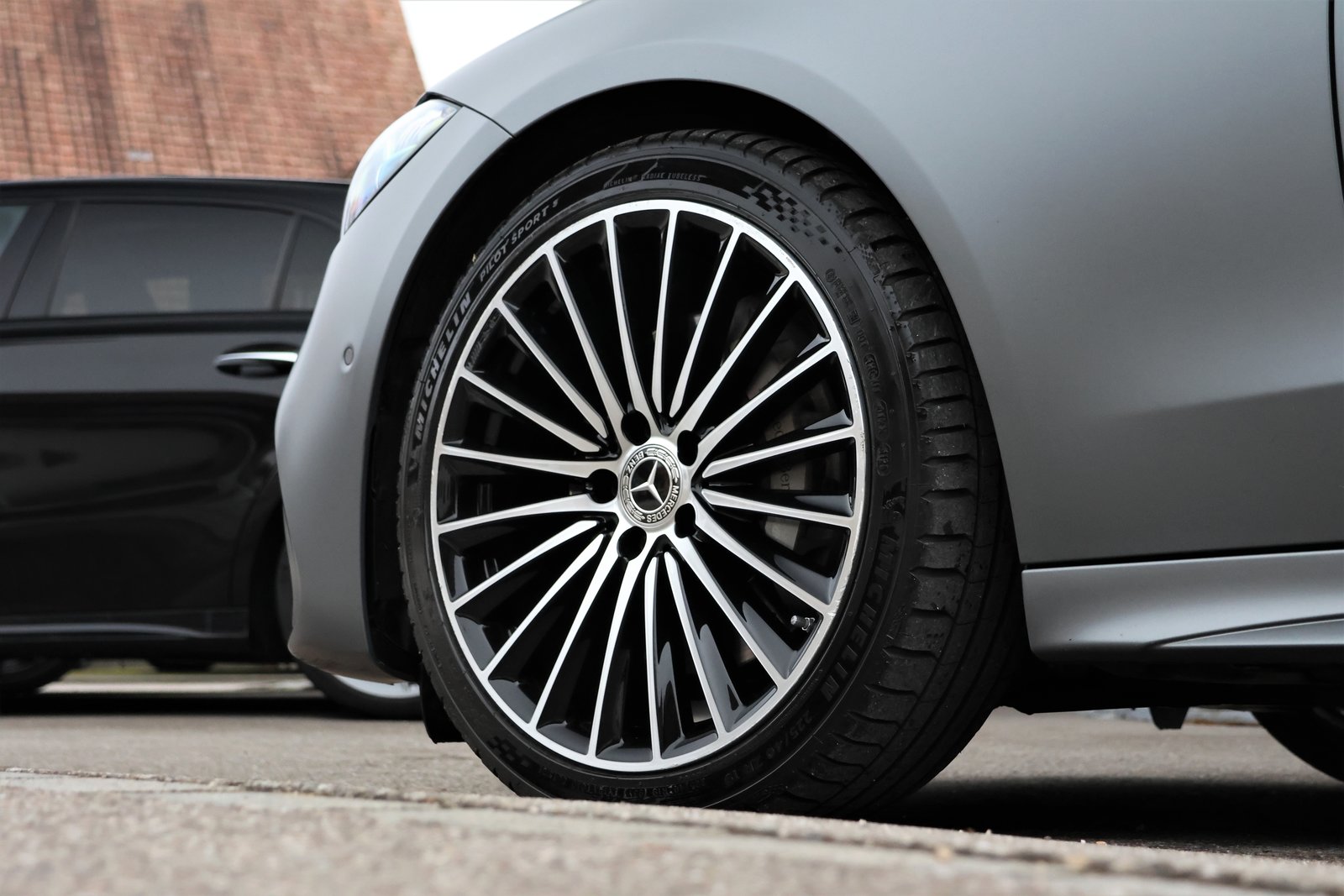 MERCEDES-BENZ C 220 d T 4Matic AMG Line (CH) Greymatte, Hybride Leggero Diesel/Elettrica, Occasioni / Usate, Automatico - 7