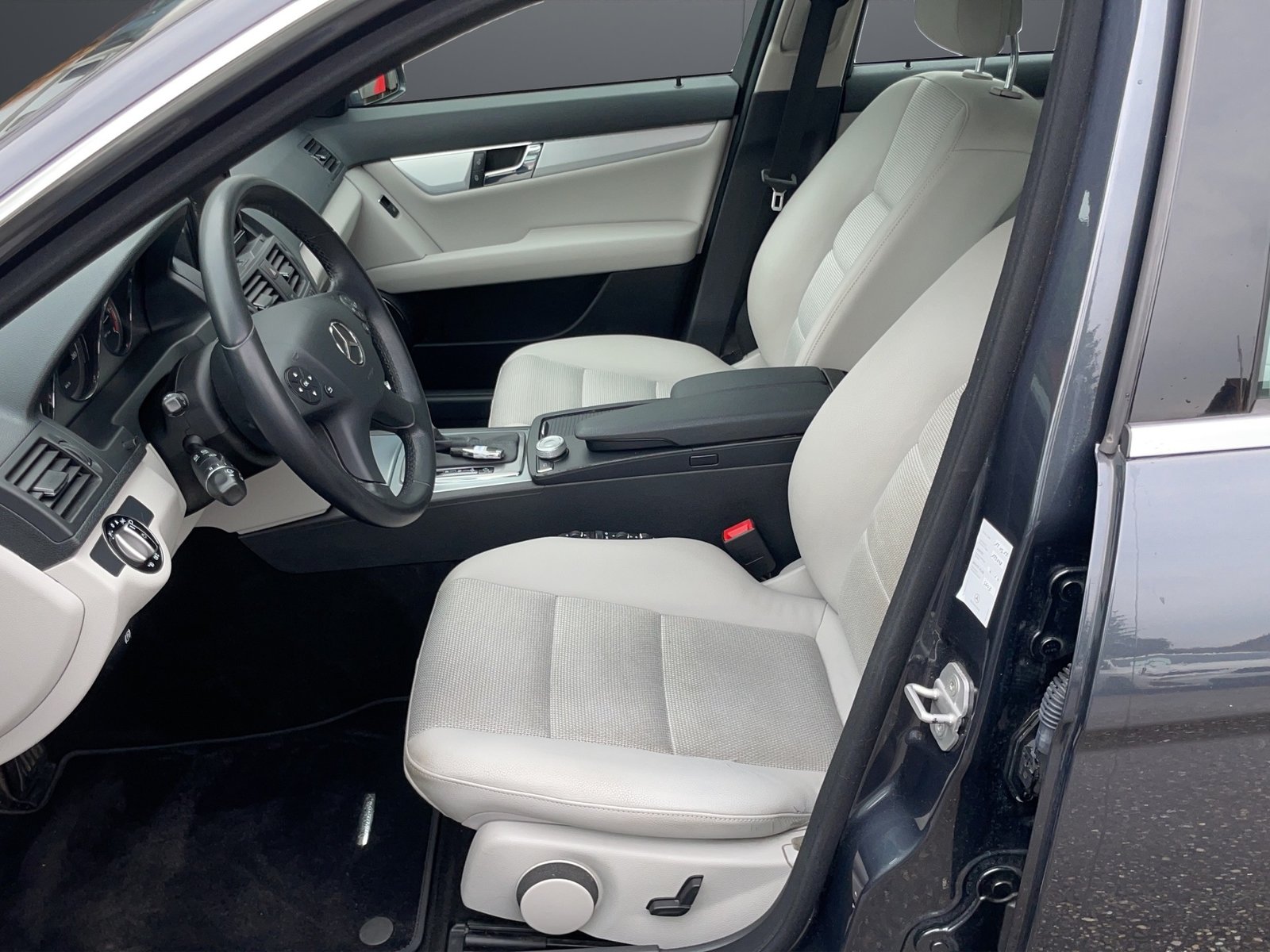 MERCEDES-BENZ C 220 CDI BlueEfficiency Avantgarde Automatic, Diesel, Occasion / Utilisé, Automatique - 5