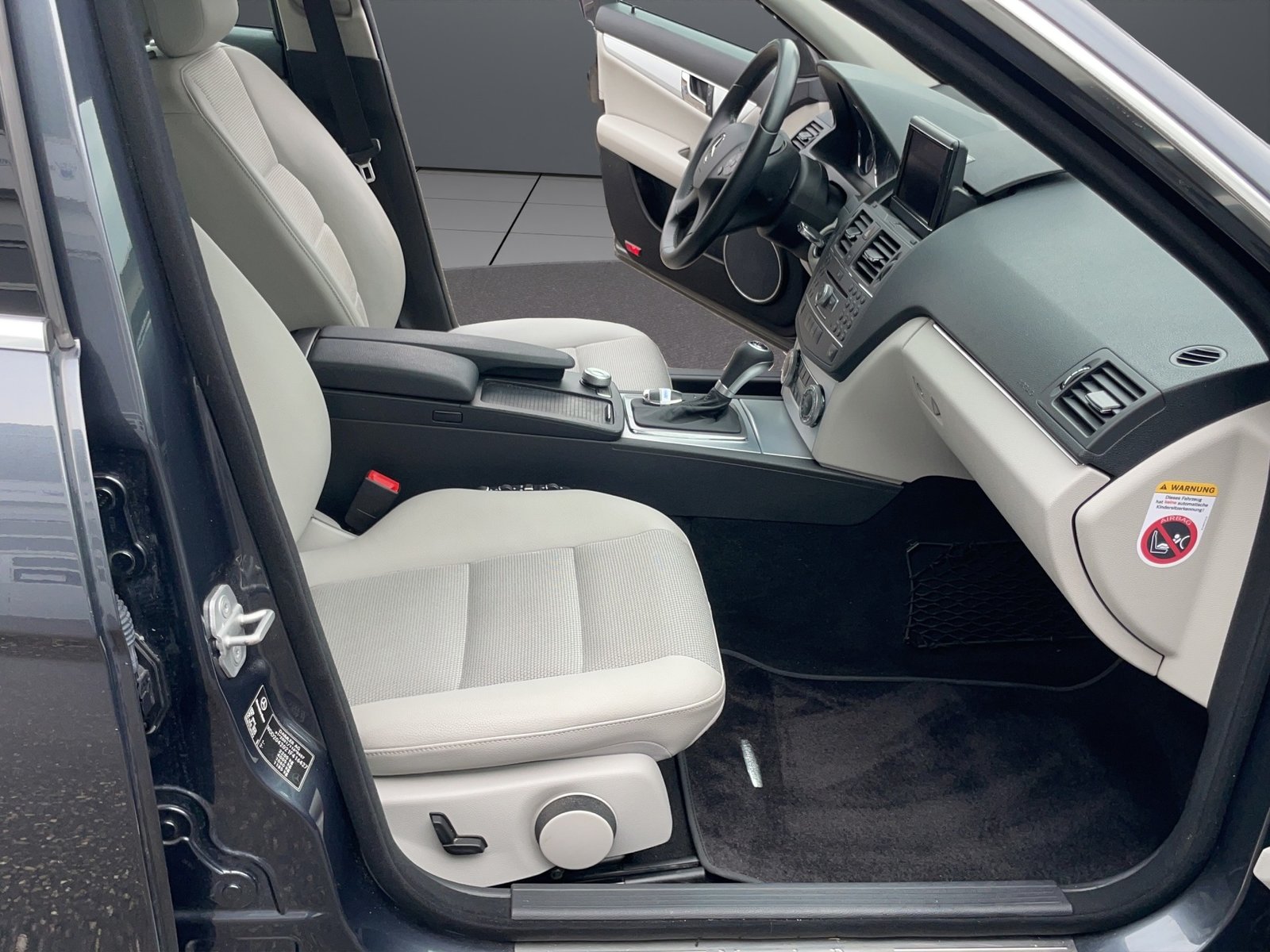 MERCEDES-BENZ C 220 CDI BlueEfficiency Avantgarde Automatic, Diesel, Occasion / Utilisé, Automatique - 6