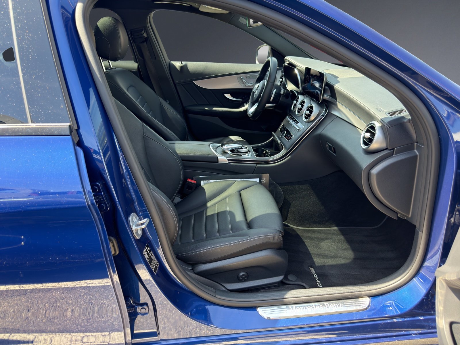 MERCEDES-BENZ C 220 d Swiss Star AMG Line 4M 9G-Tronic, Diesel, Occasion / Utilisé, Automatique - 7
