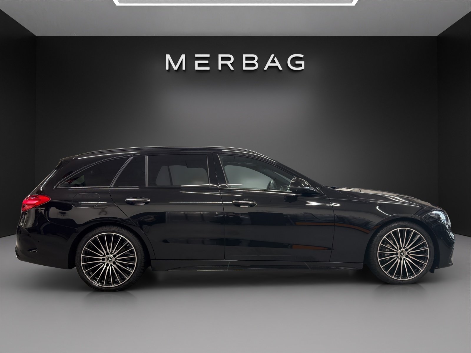 MERCEDES-BENZ C 220 d T 4 Matic, Mild-Hybrid Diesel/Electric, Second hand / Used, Automatic - 2
