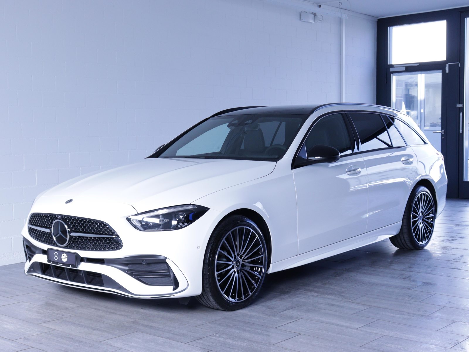 MERCEDES-BENZ C 220 d Swiss Star AMG Line 4matic Kombi