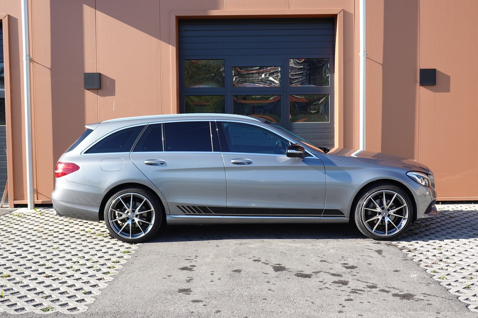 MERCEDES-BENZ C 220 BlueTEC AMG Line * vehicule CH * Pack AM, Diesel, Occasioni / Usate, Automatico - 4